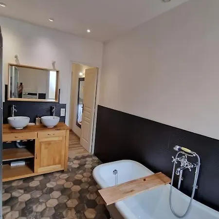 Magnifique - Driant 트루아